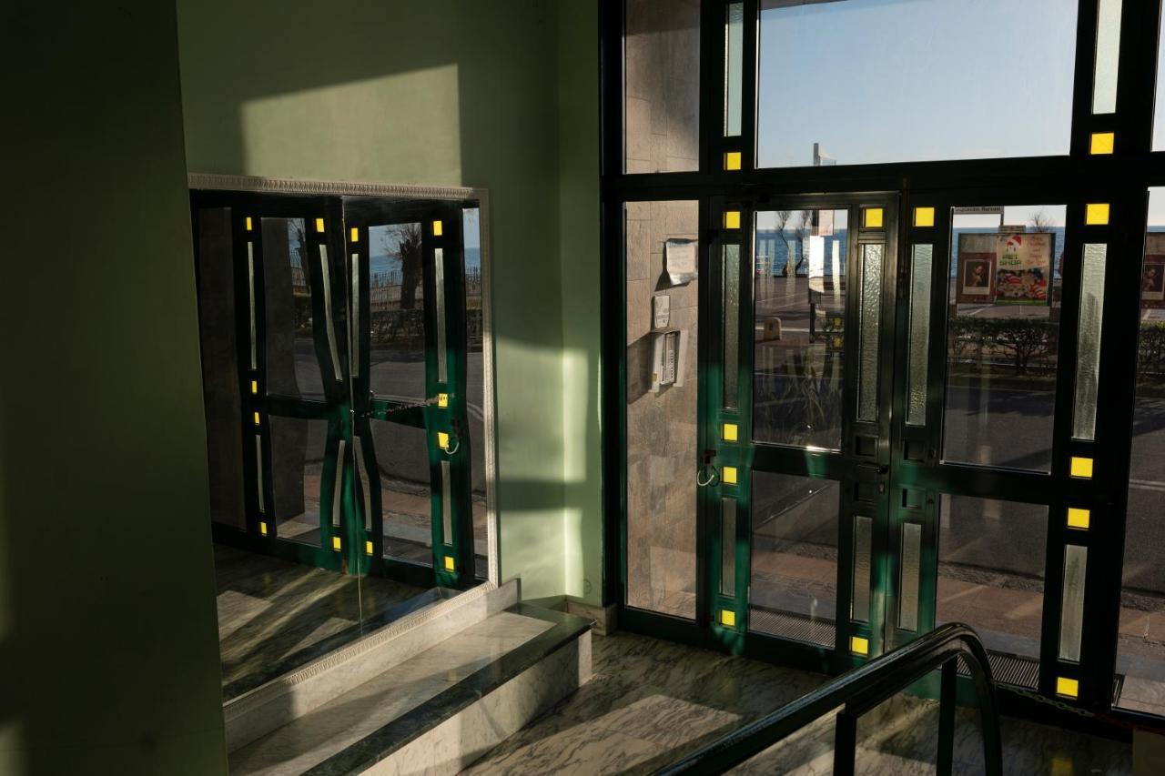 Oltremare Salerno Apartment Eksteriør billede
