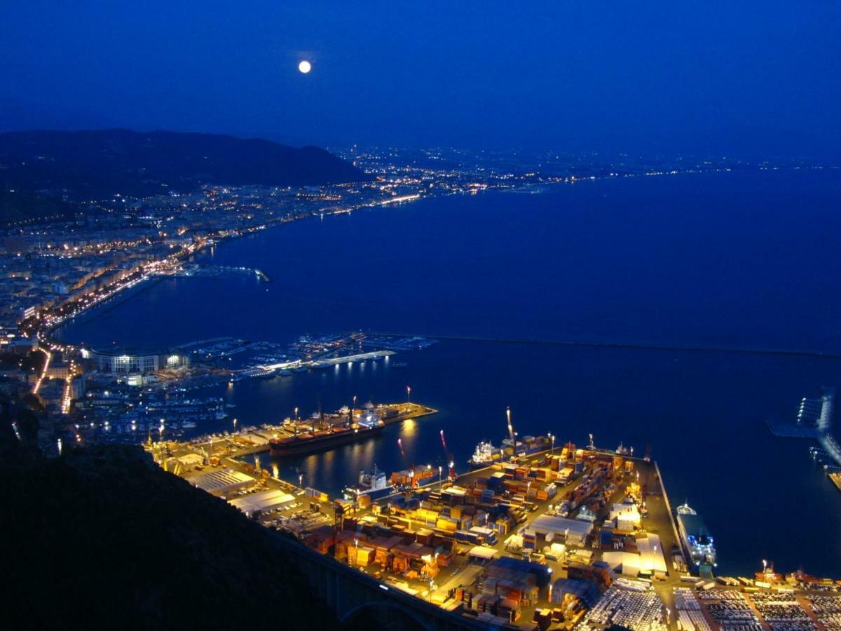 Oltremare Salerno Apartment Eksteriør billede